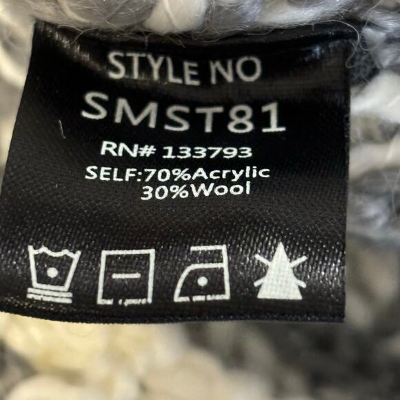 POL Women's Medium Mock Neck Two Tone Handmade Cozy Relaxed Fit Knit Sweater - Picture 4 of 10